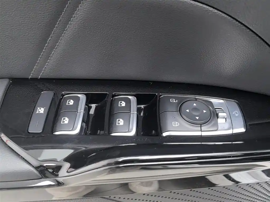 Kia K5 2021 270T CVVD Renewal Edition фото 9