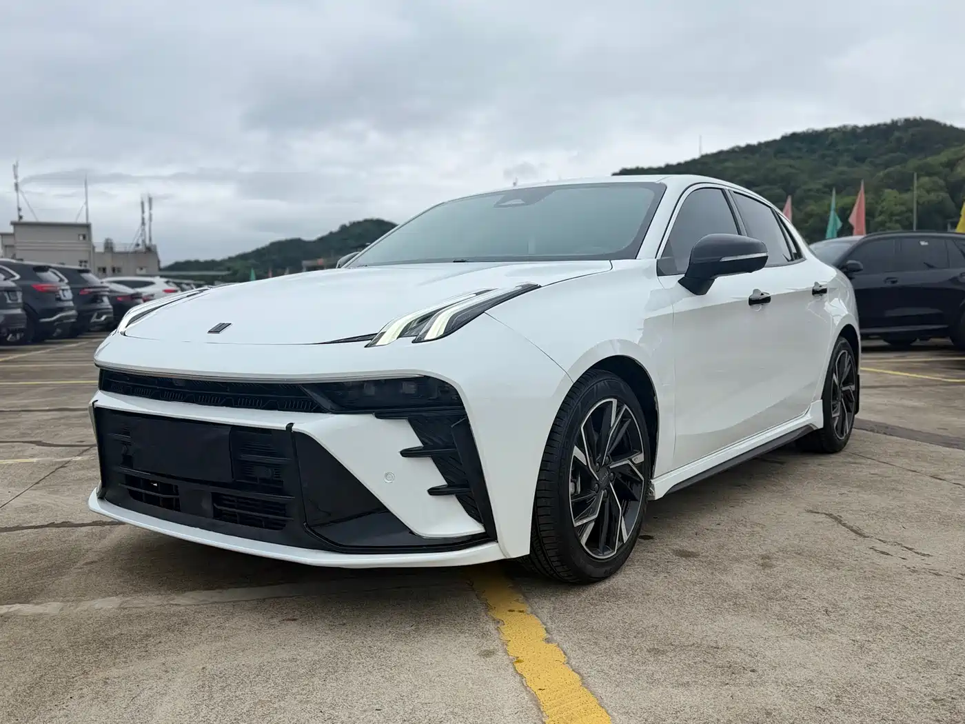 LYNK 03 2025