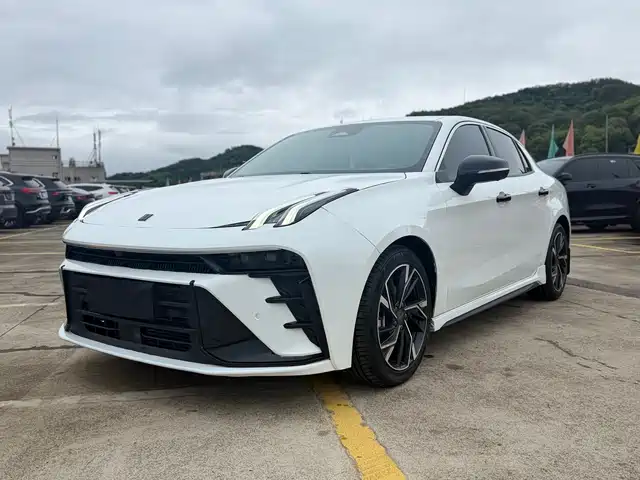 LYNK 03 2025