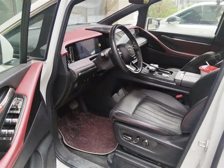 GAC Trumpchi Trumpchi M8 2023 Model Master Series 400T Ultimate Edition фото 9