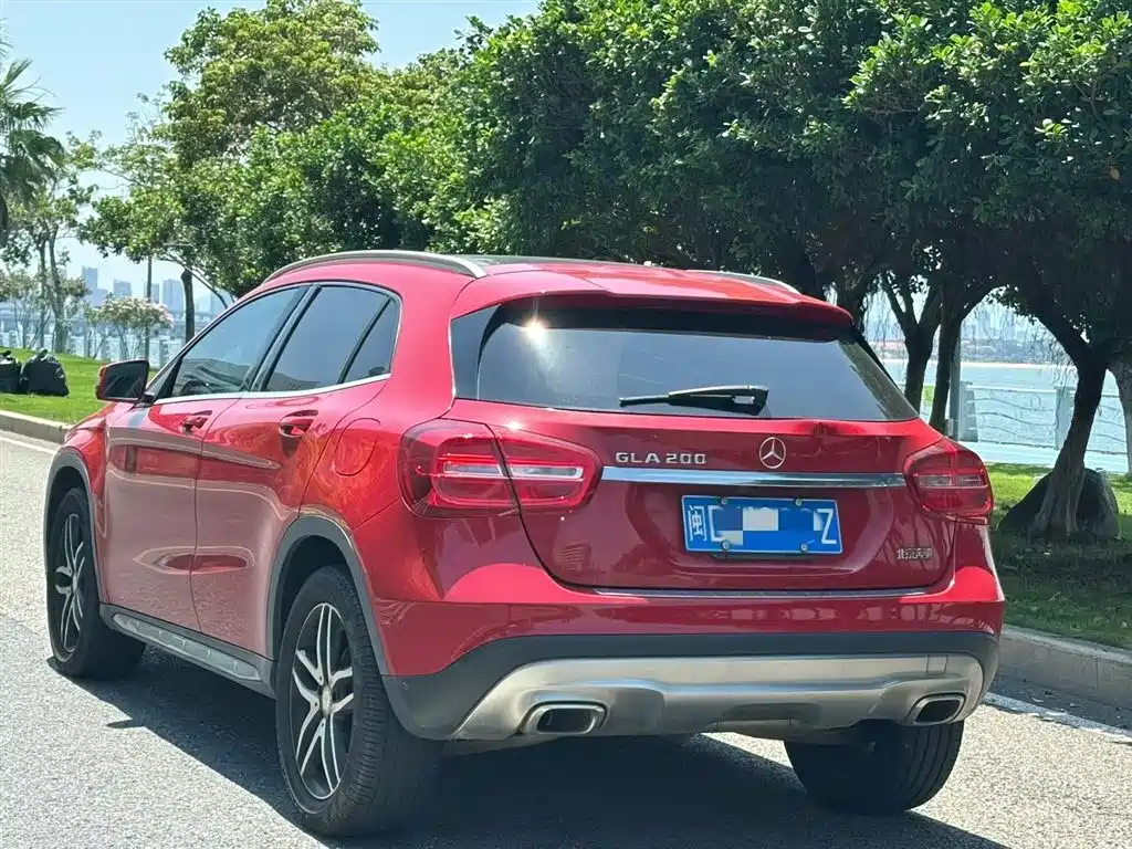 Mercedes-Benz GLA 2015 GLA 200 Fashion фото 7