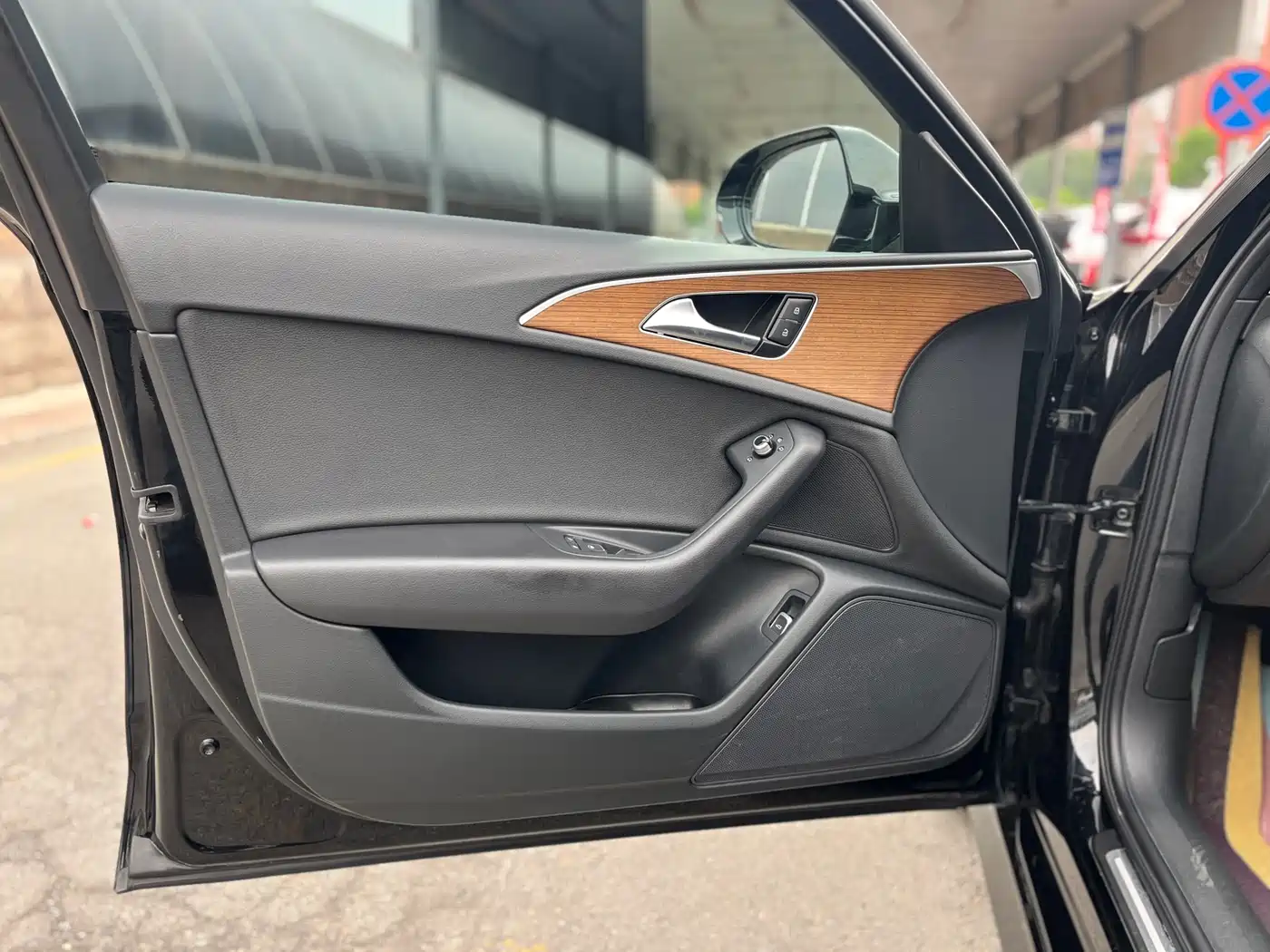 Audi A6L 2018 30th Anniversary 35 TFSI Sport фото 8