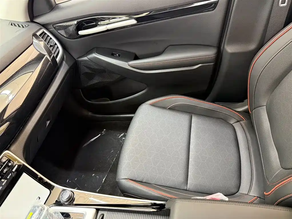 Kia Seltos 2026 Model 1.5L IVT Luxury Comfort Edition фото 13