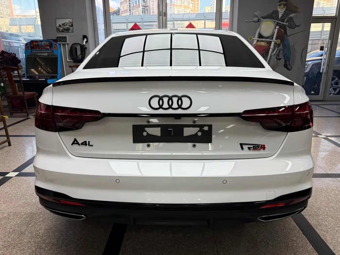 Audi A4L 2023 40 TFSI Luxury Sport фото 7
