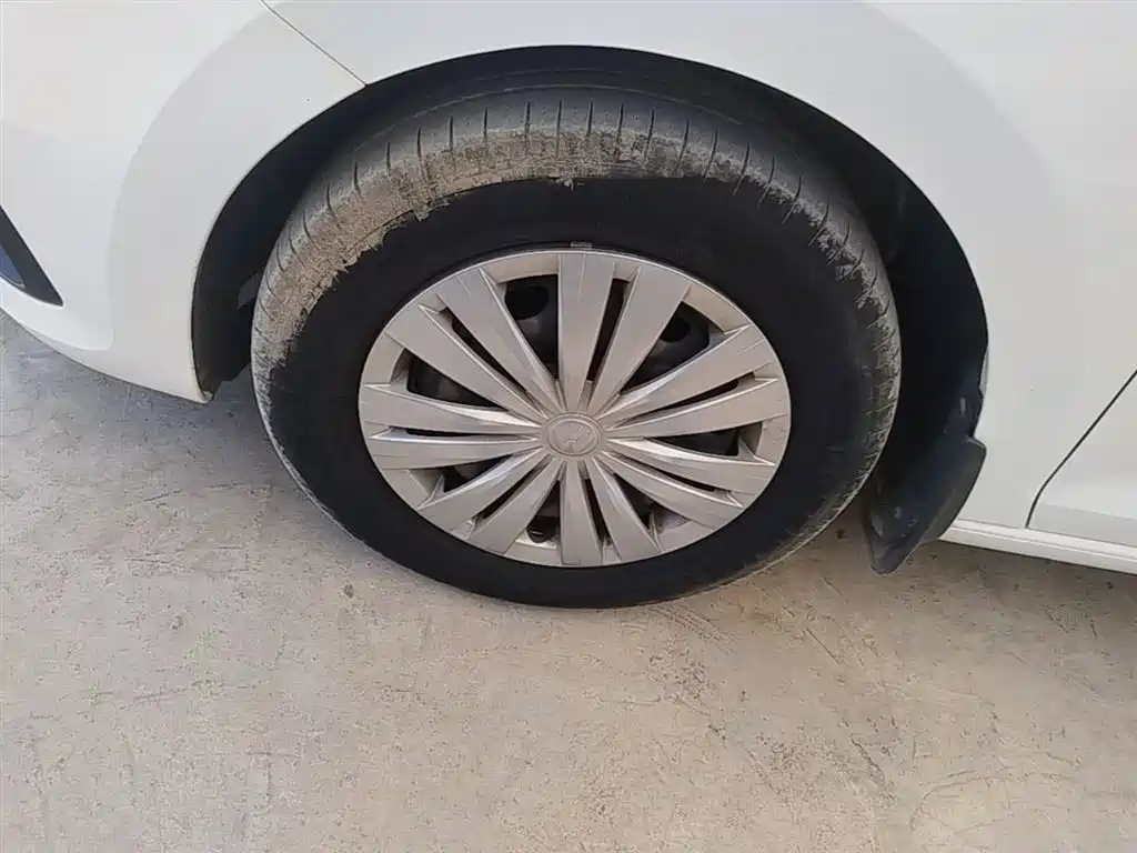 Volkswagen Santana 2021 1.5L Manual Trend Edition фото 25