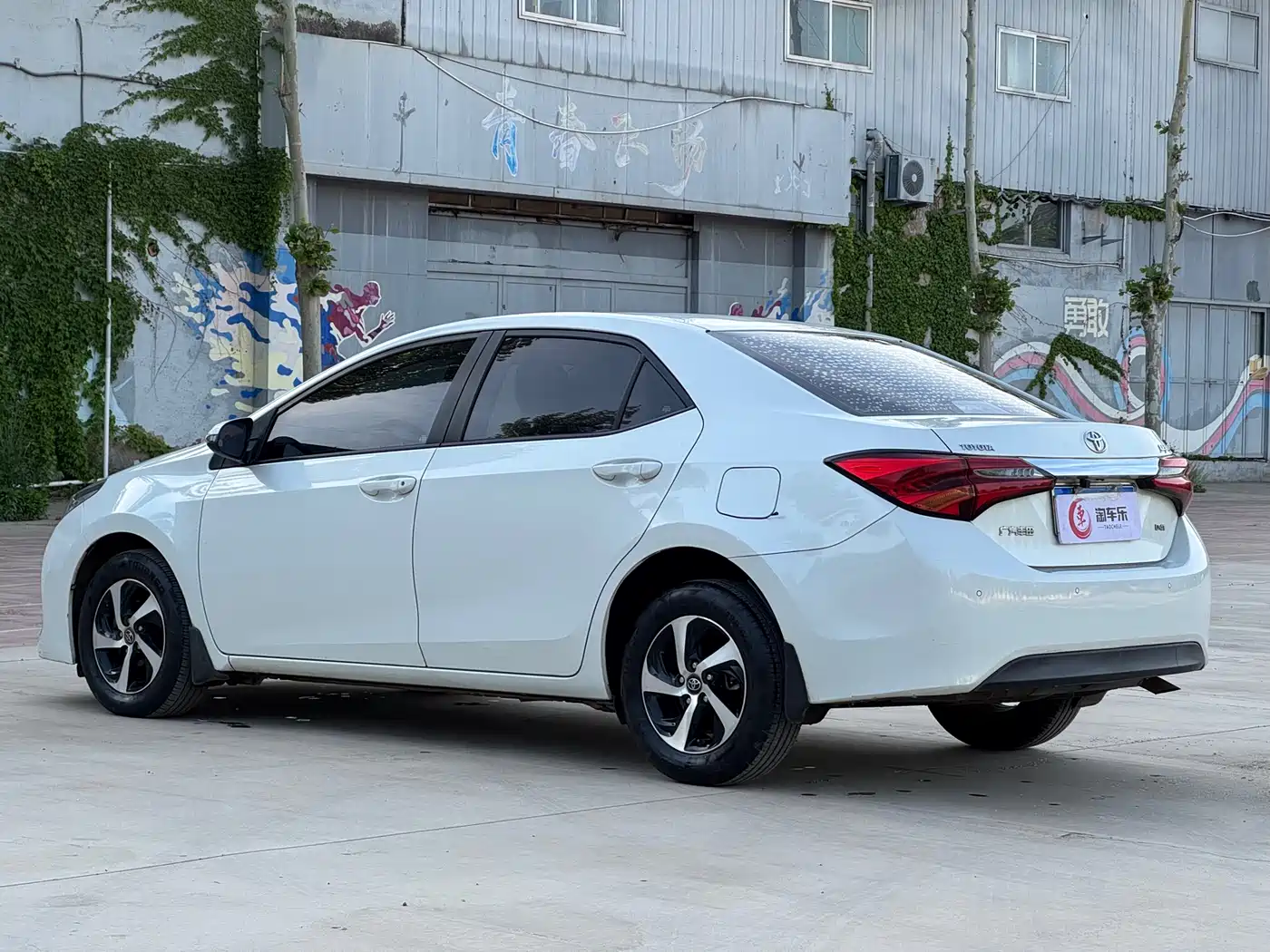Toyota Levin 2017 1.2T V CVT Luxury Edition фото 8