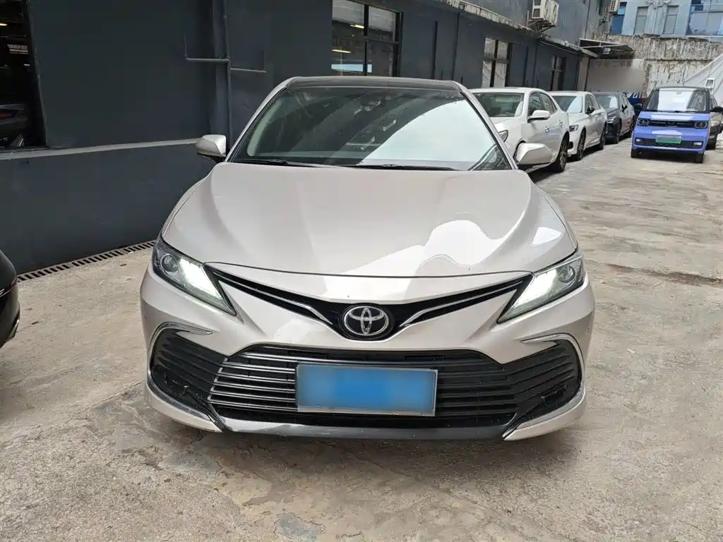 Toyota Camry 2021 2.5G Luxury Edition фото 3