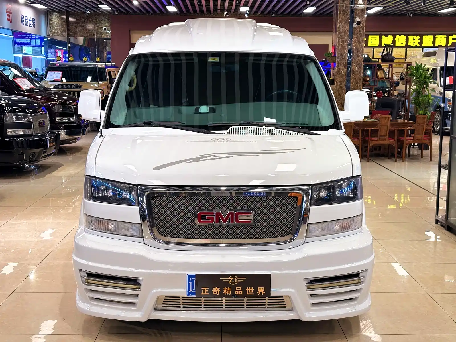 Фото 2 - GMC Savana