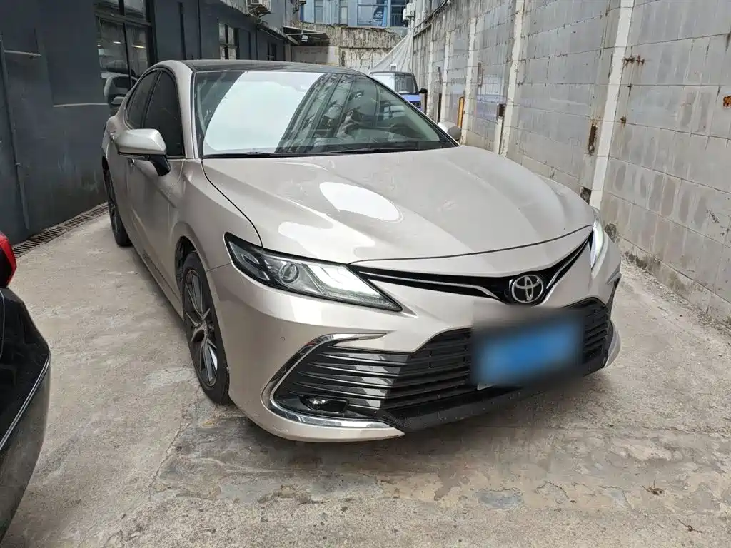 Toyota Camry 2021 2.5G Luxury Edition фото 22