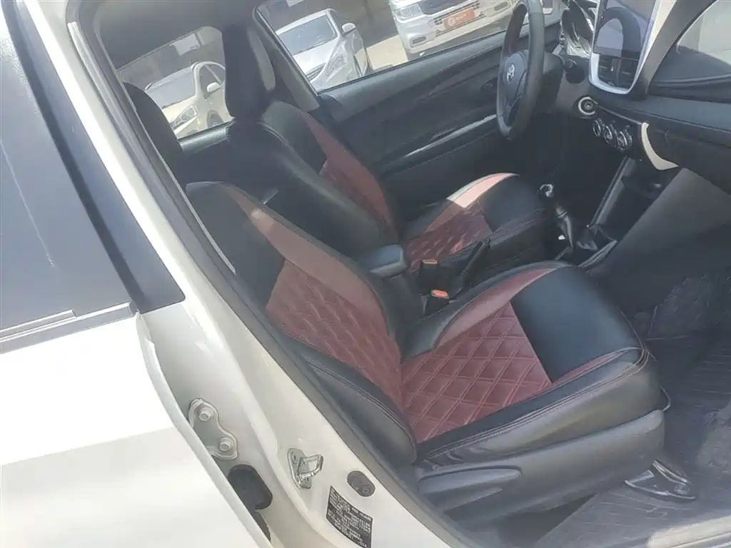 Toyota Vios FS 2017 1.3L Manual Pioneer Edition фото 25