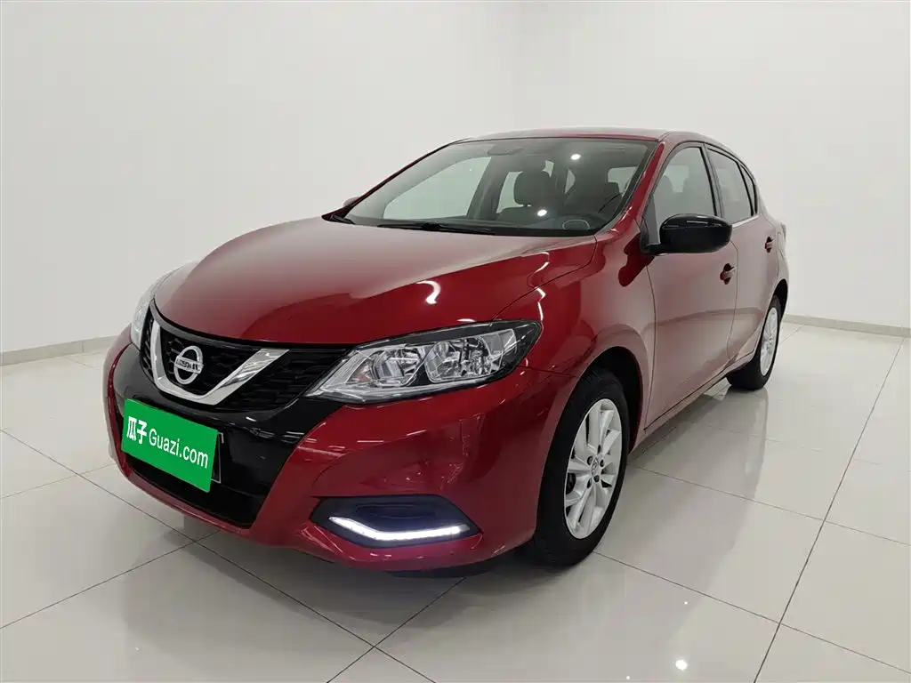 Nissan Tiida 2022 2021 1.6L CVT Cool Edition
