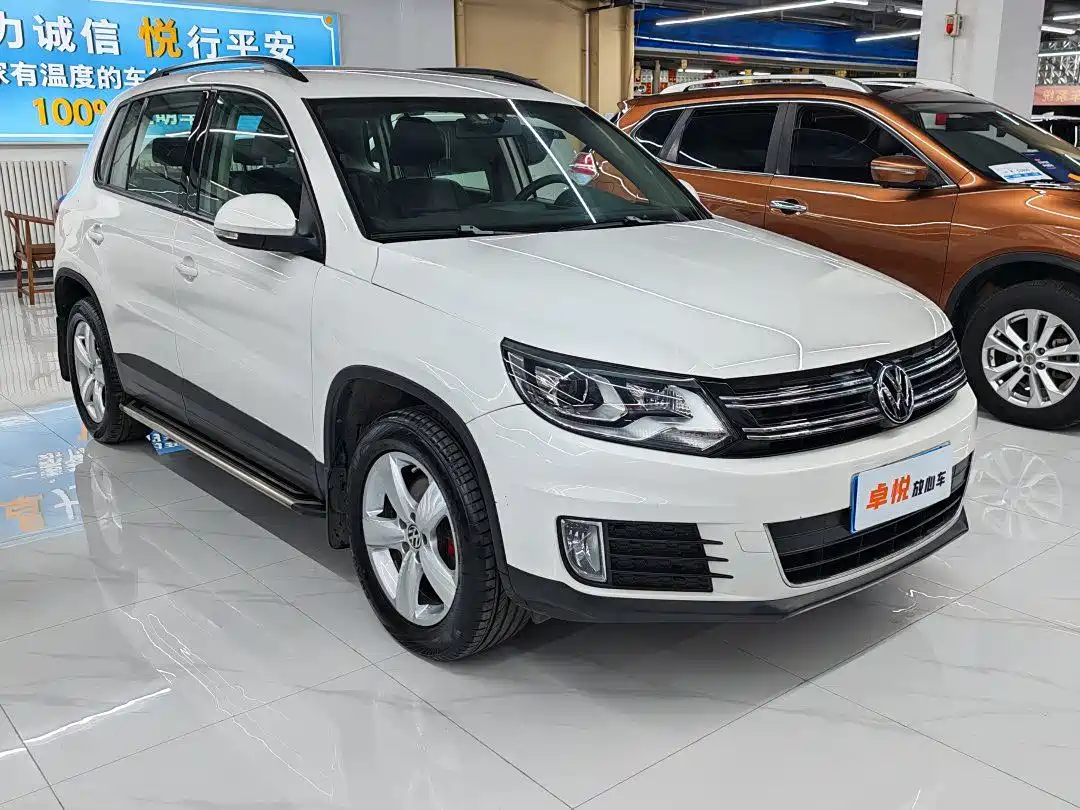 Volkswagen Tiguan 2015 1.8TSI Automatic 4WD Comfortline фото 3