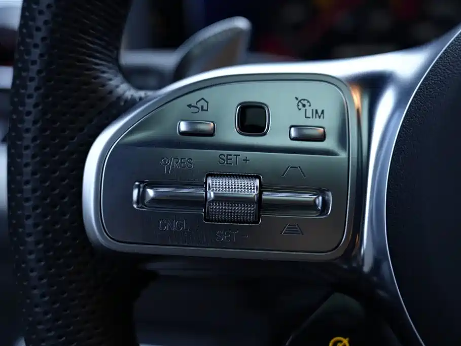 Mercedes-Benz G-Class AMG 2023 AMG G 63 фото 28