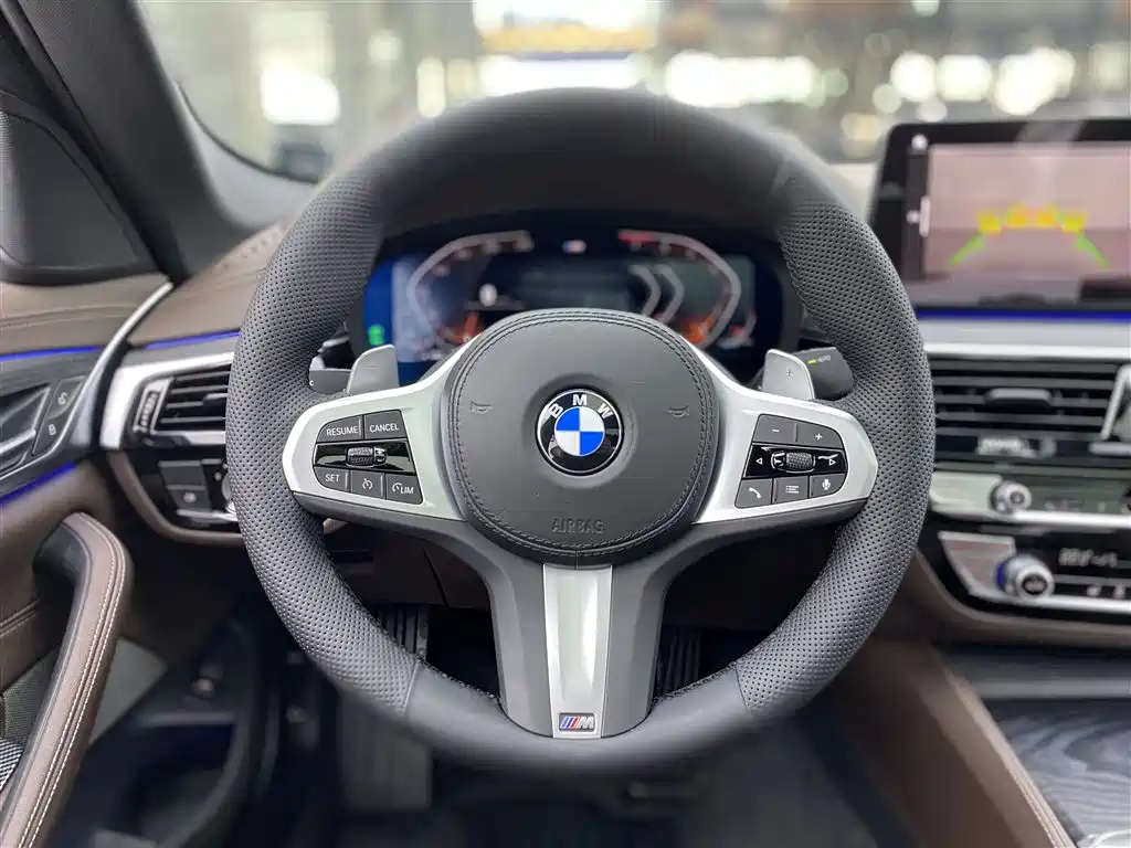 BMW 5 Series 2022 Facelift 530Li Leading M Sport Package фото 5