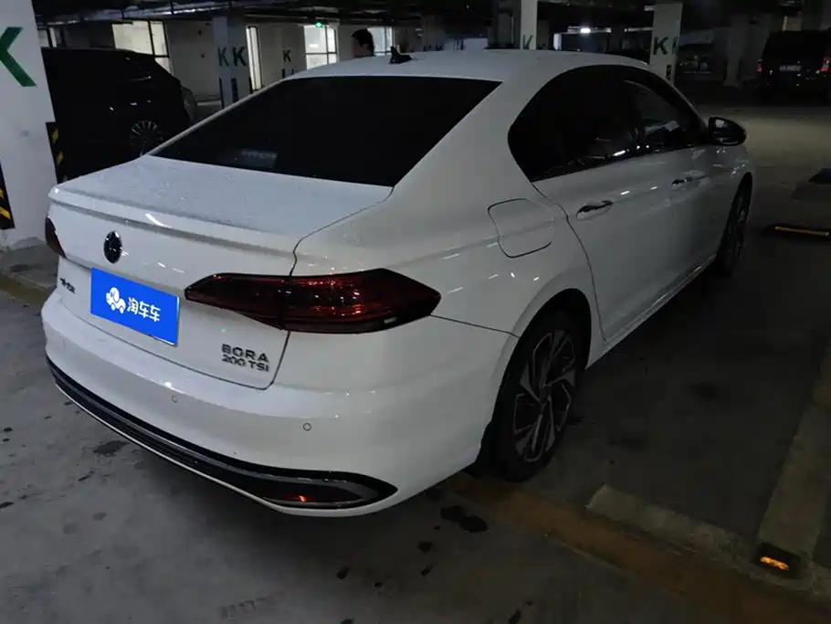 Volkswagen Bora 2024 200TSI DSG Joy Ride PRO Edition фото 3