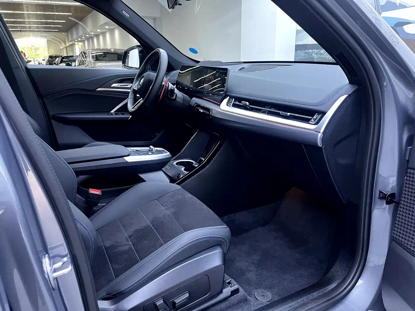 BMW X1 M35Li 2024 M35Li фото 17