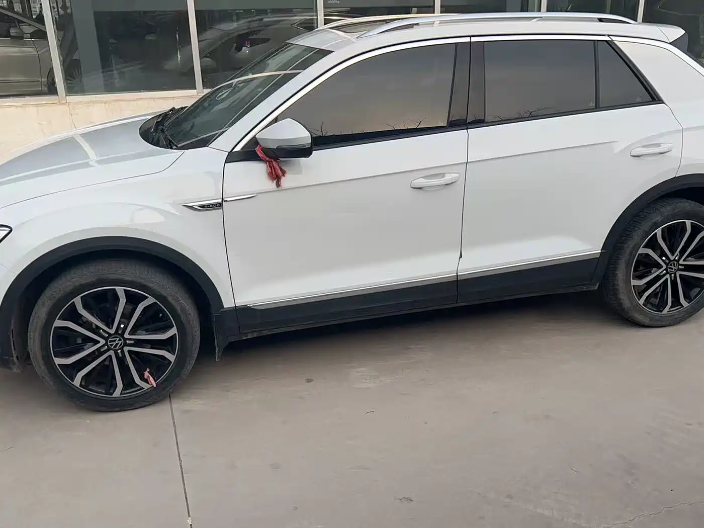 Volkswagen T-ROC 2022 280TSI DSG 2WD Comfort PLUS фото 3