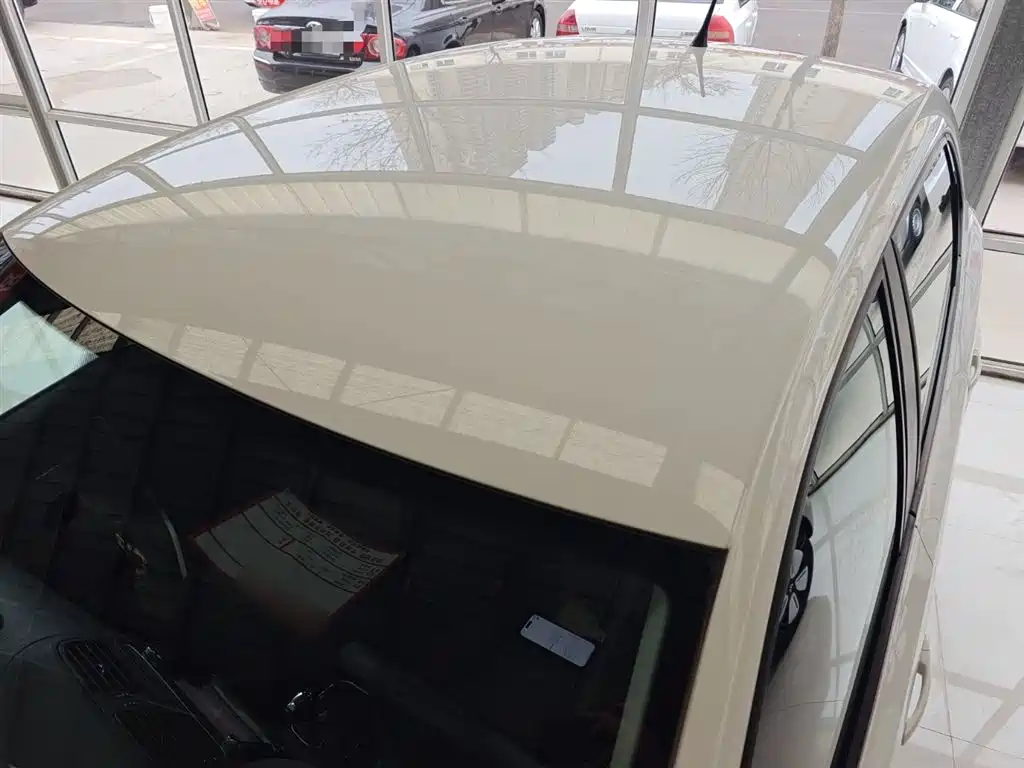 Volkswagen Polo 2016 1.4L Automatic Trend фото 24
