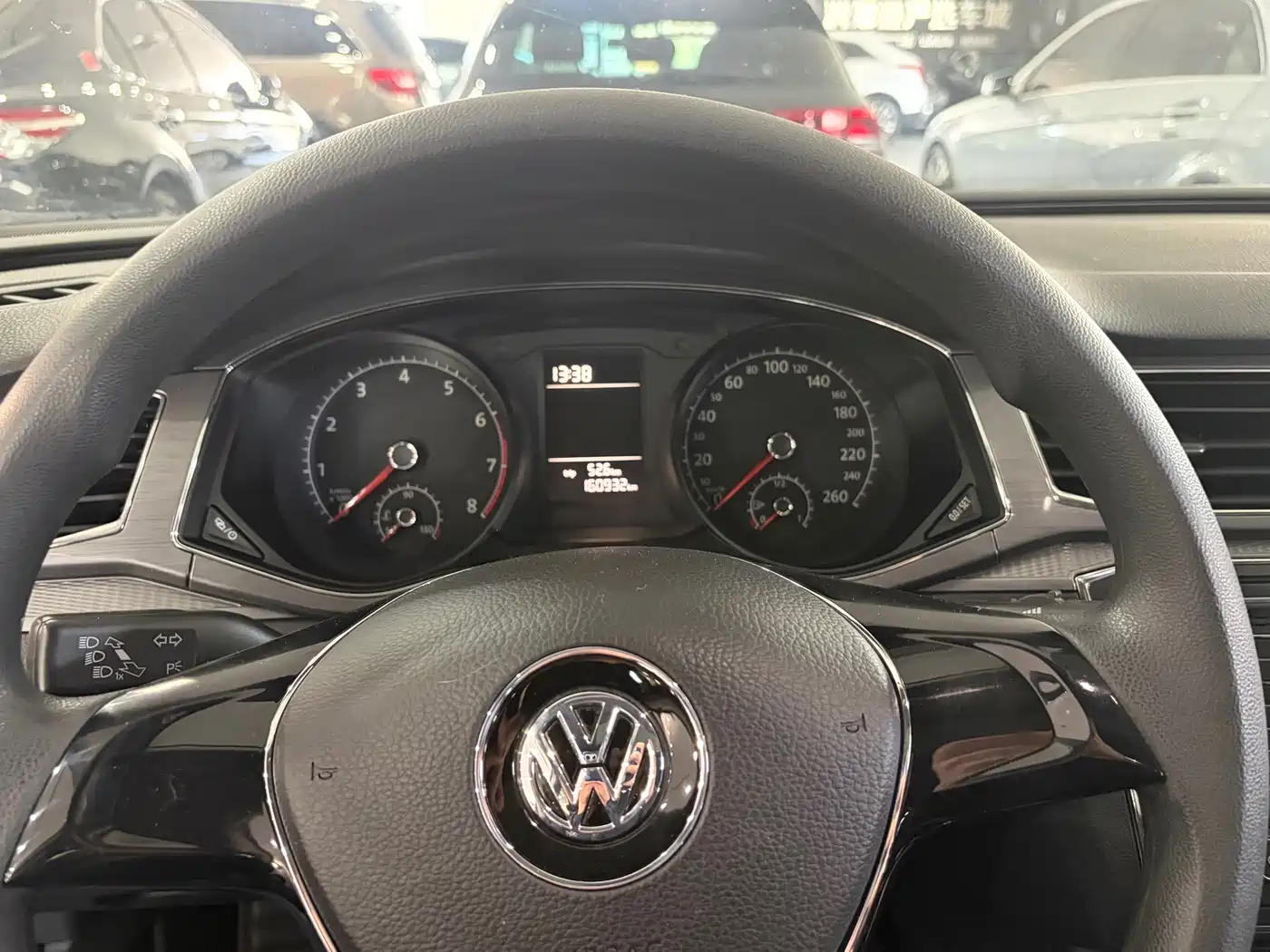 Volkswagen Passat 2017 280TSI DSG Prestige фото 9
