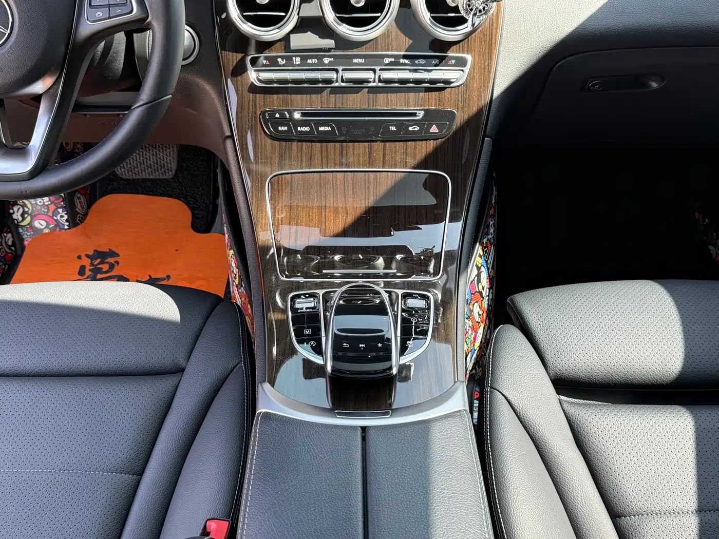 Mercedes-Benz GLC 2019 GLC 260 L 4MATIC Luxury фото 18