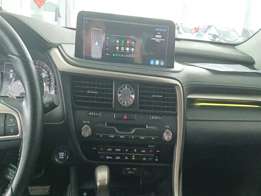 LEXUS RX