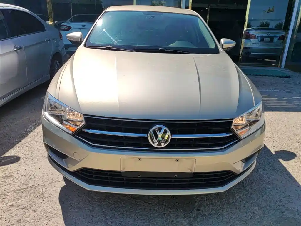 Volkswagen Bora 2016 Model 1.6L Automatic Fashion фото 3
