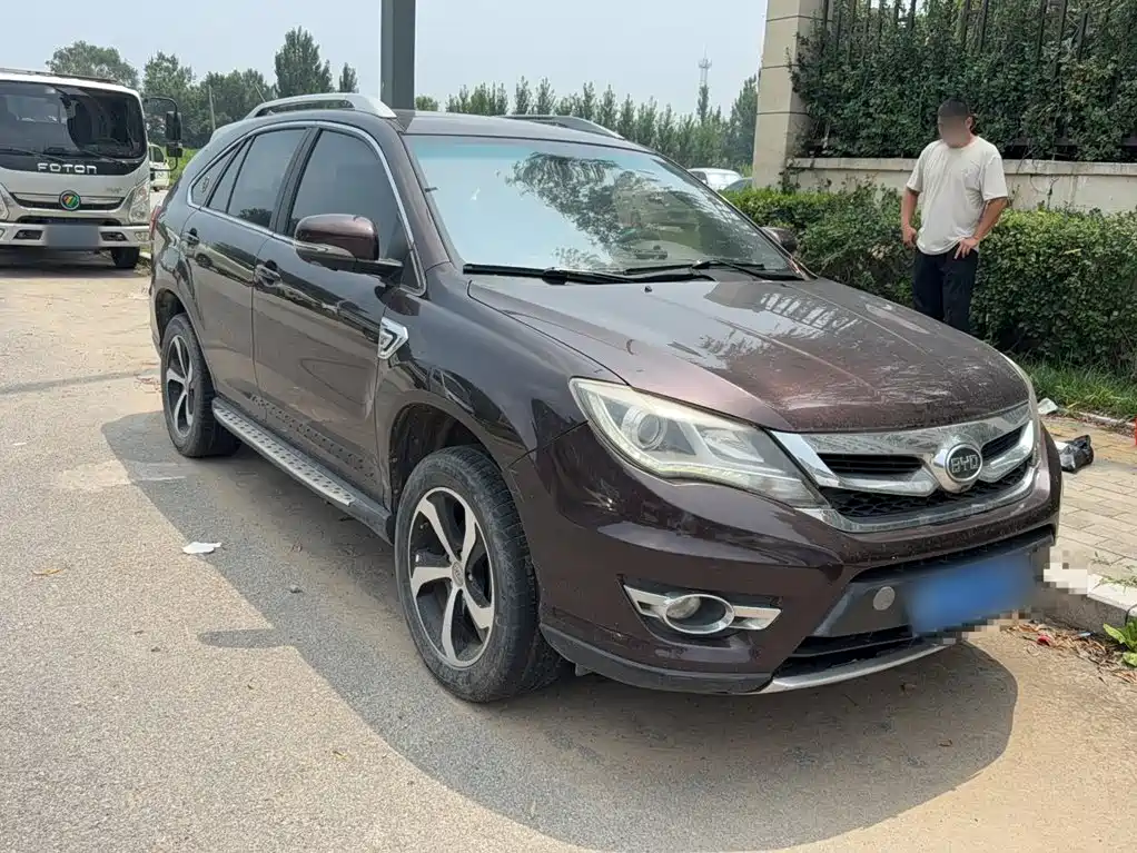 BYD S7 2015 2015 2.0T Automatic Premium