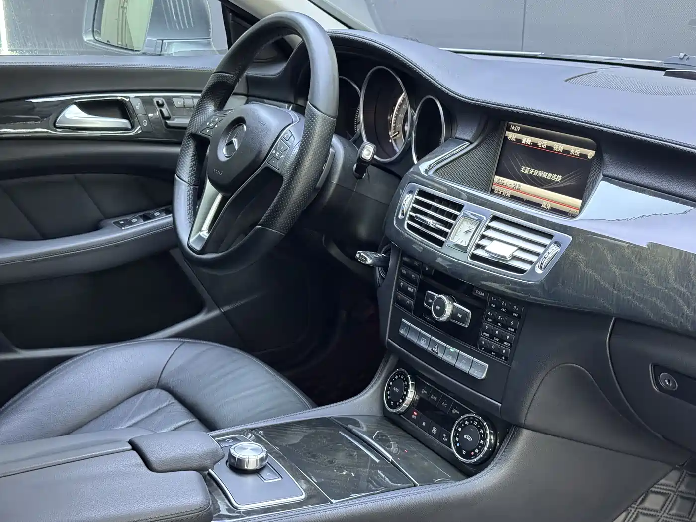 Mercedes-Benz CLS 2012 CLS 300 CGI фото 5