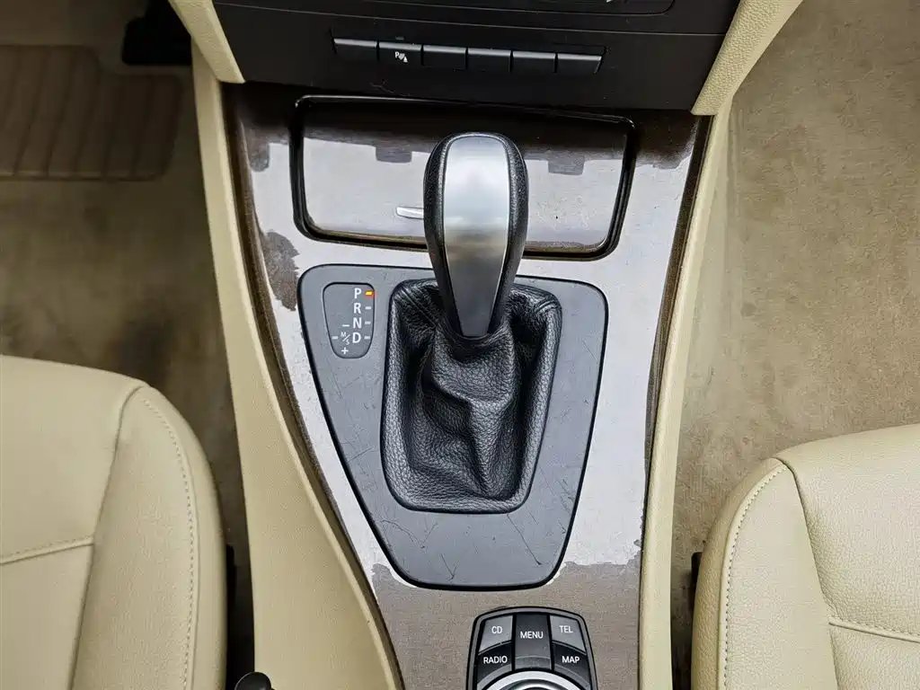 BMW 3 Series (Import) 2010 325i Luxury фото 13