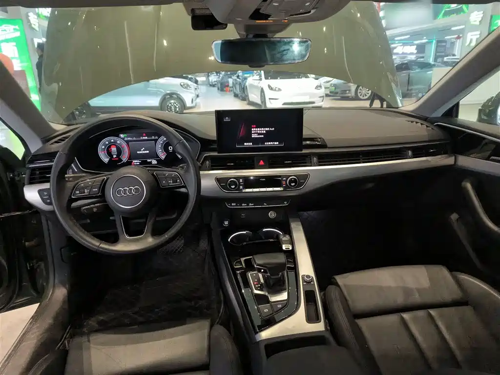 Audi A5 (Import) 2023 Sportback 40 TFSI Fashion Dynamic фото 6
