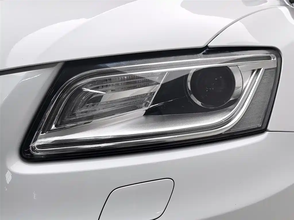 Audi Q5 2016 40 TFSI Technology Model фото 7
