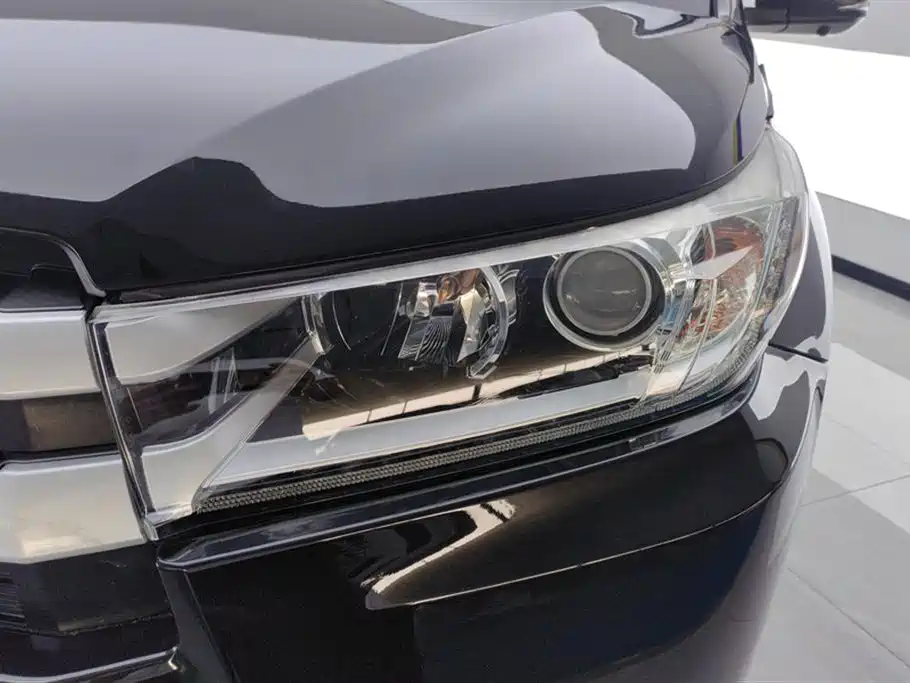 Toyota Highlander 2018 2.0T 2WD Elite 7-seater (China V) фото 5