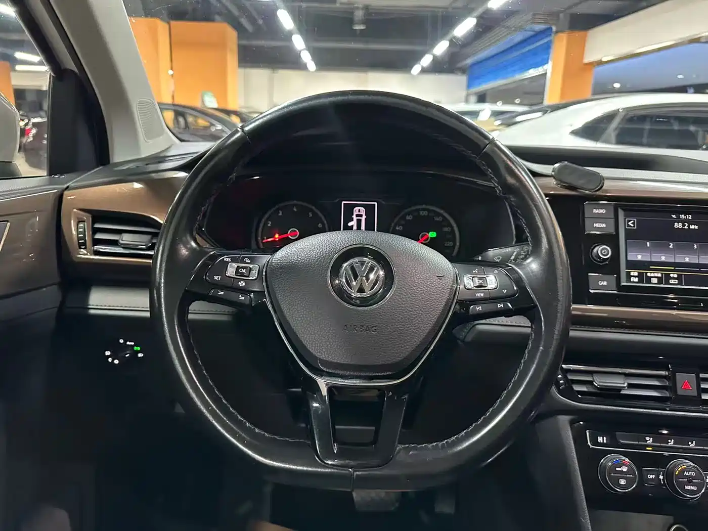 Volkswagen Tharu 2020 280TSI 2WD Comfort Edition China VI фото 10