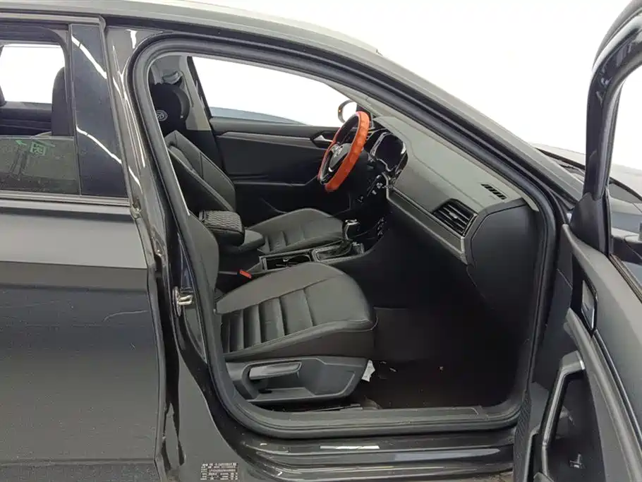Volkswagen Sagitar 2022 280TSI DSG Soaring Edition фото 8