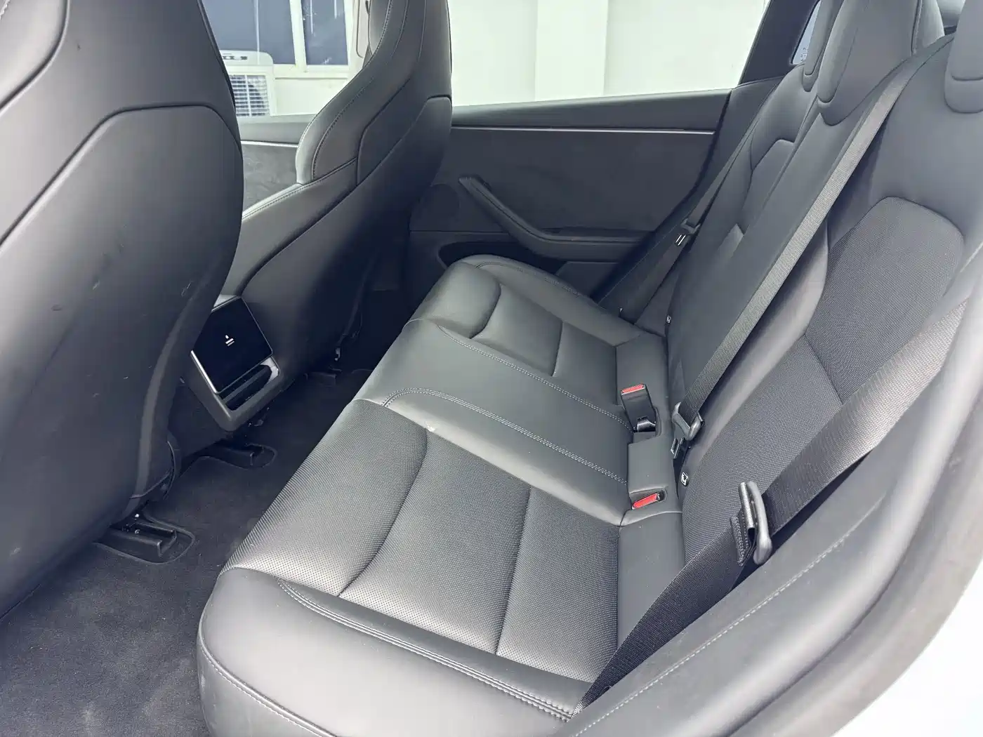 Tesla Model 3 2026 2025 Model Year Facelift Performance All-Wheel Drive