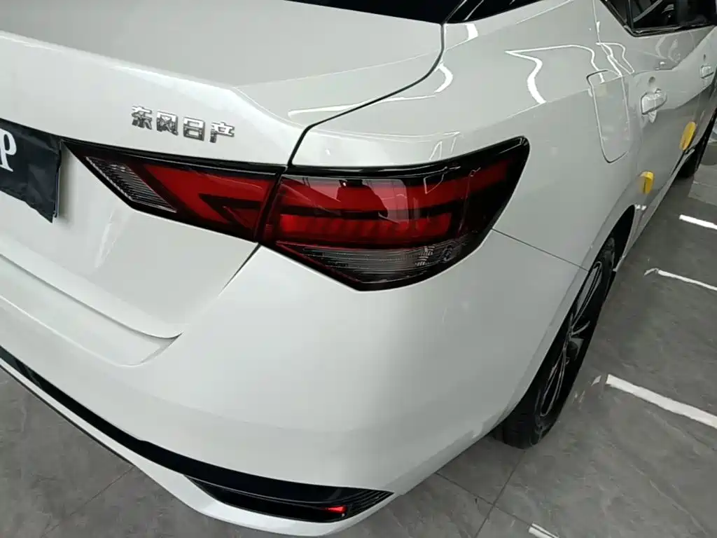 Nissan SYLPHY, миниатюра 6