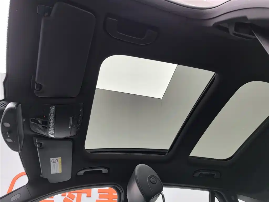 Mercedes-Benz GLC 2017 GLC 200 4MATIC фото 14