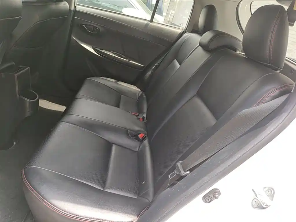 Toyota YARiS L Zhi Xuan 2020 1.5L CVT Leading Edition фото 14