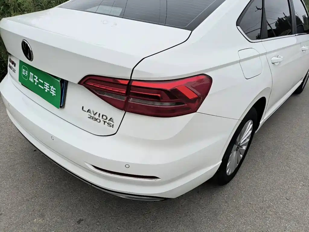 Volkswagen Lavida, миниатюра 5