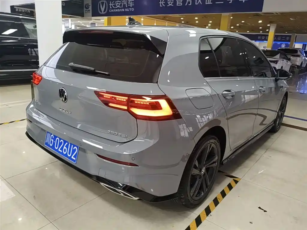 Volkswagen Golf 2023 Facelift 280TSI DSG R-Line Lite фото 5
