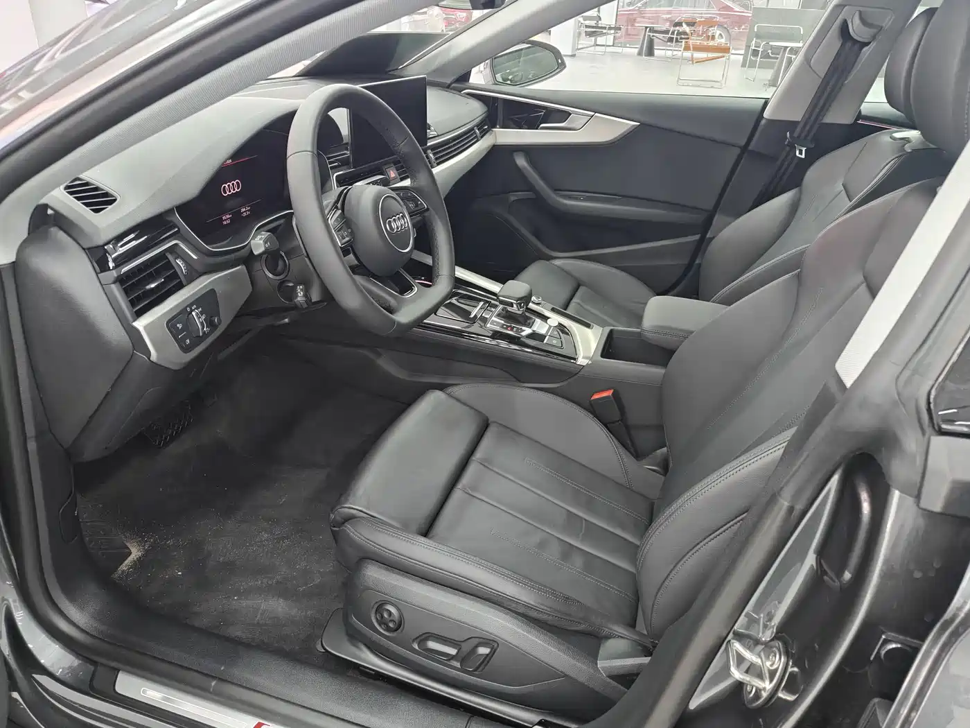 Audi A5 (Import) 2024 Sportback 40 TFSI Fashion Dynamic фото 7