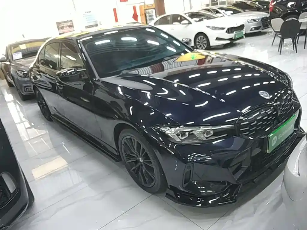 BMW 3 Series 2023 325Li M Sport Black Night Package фото 4
