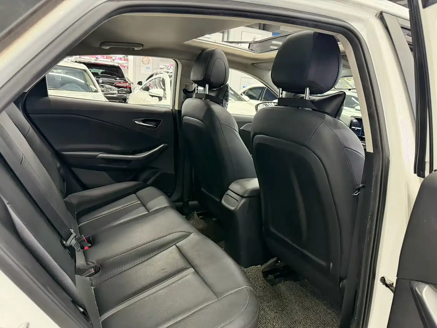 Hyundai Fista 2021 280TGDi DLX Luxury Edition фото 5