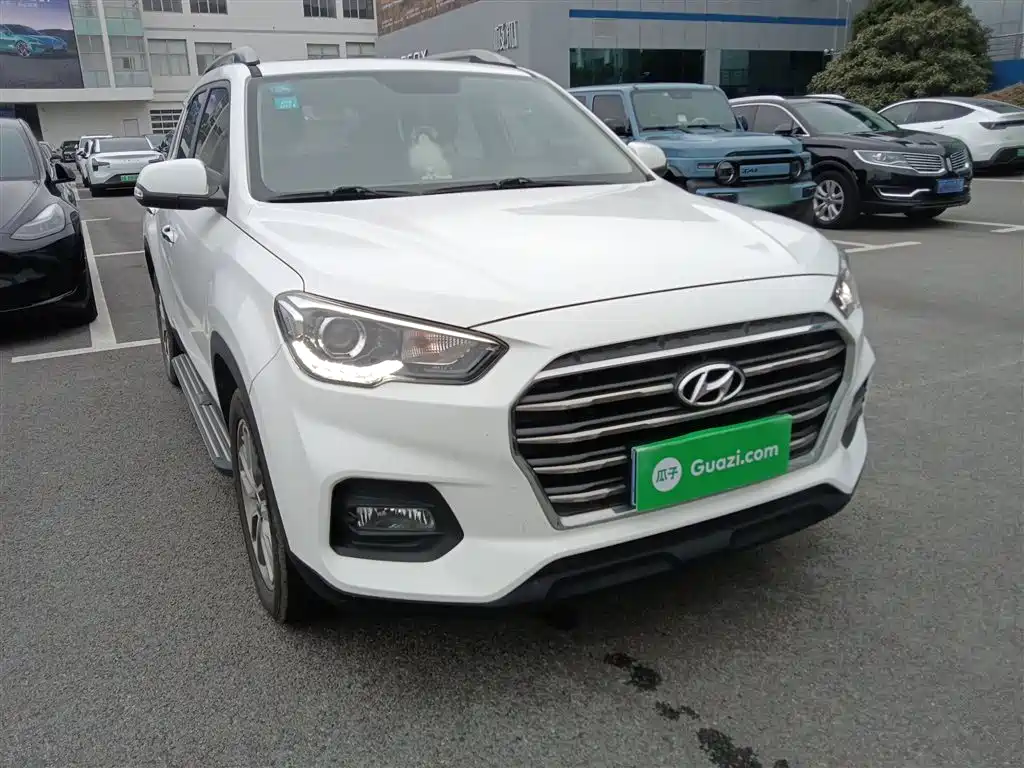 Hyundai Beijing Hyundai ix35 2019 2.0L Automatic 2WD Zhiyong·Enjoy China V фото 22
