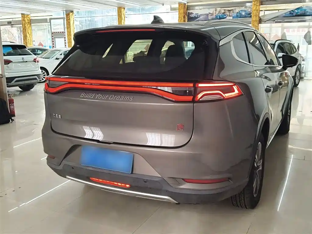 BYD Tang 2018 2.0T Automatic Smart Connection Delight Edition 7-Seater China V фото 7