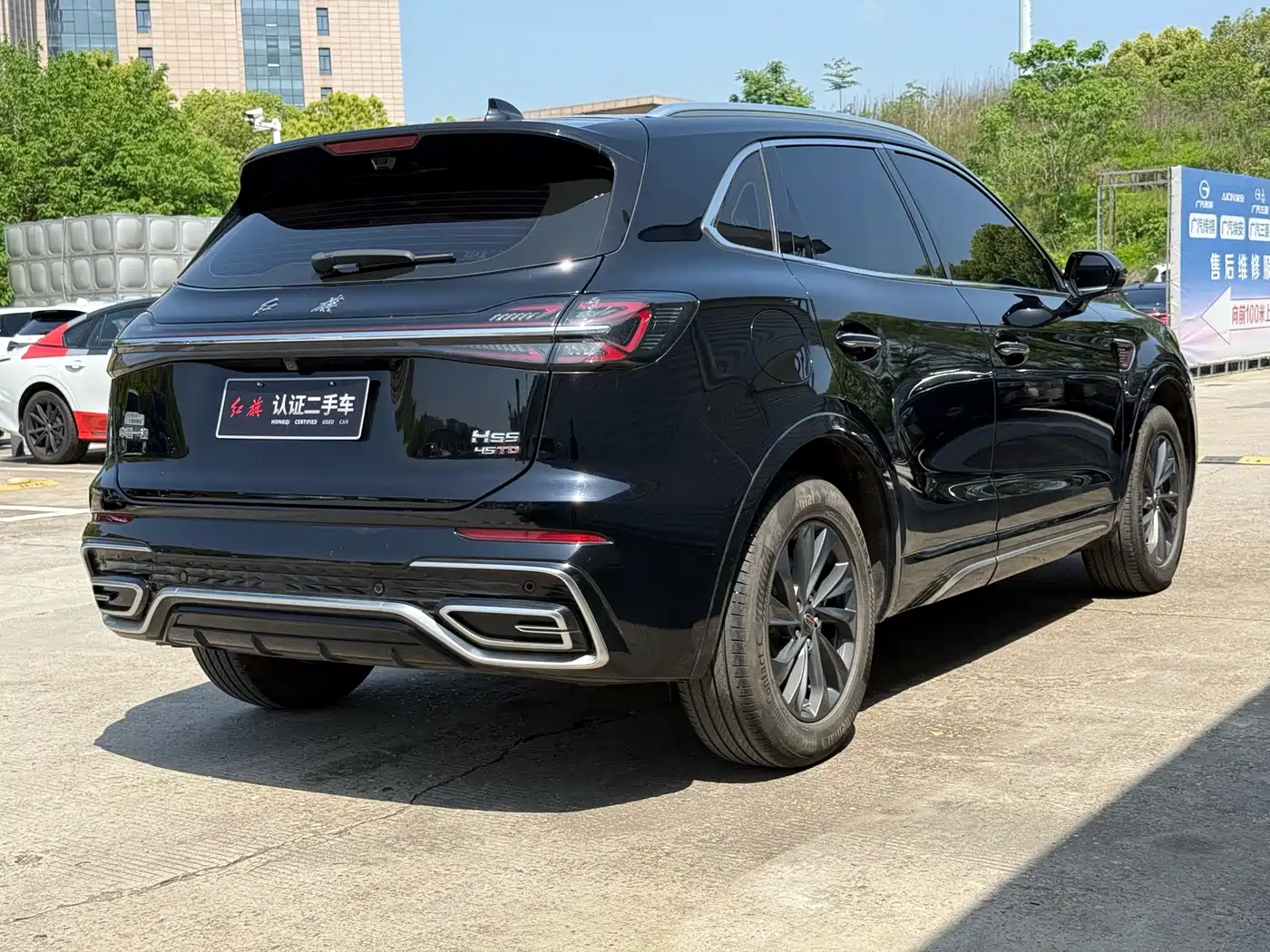 Hongqi HS5 2023 2.0T Flag Joy Pro Edition фото 4