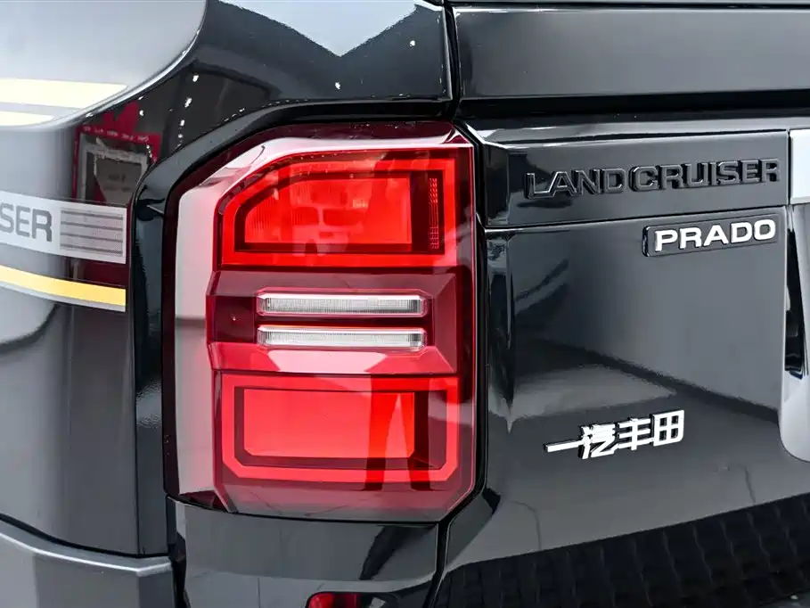 Toyota Prado 2024 2.4T All-Terrain TX Edition 5-Seater фото 10