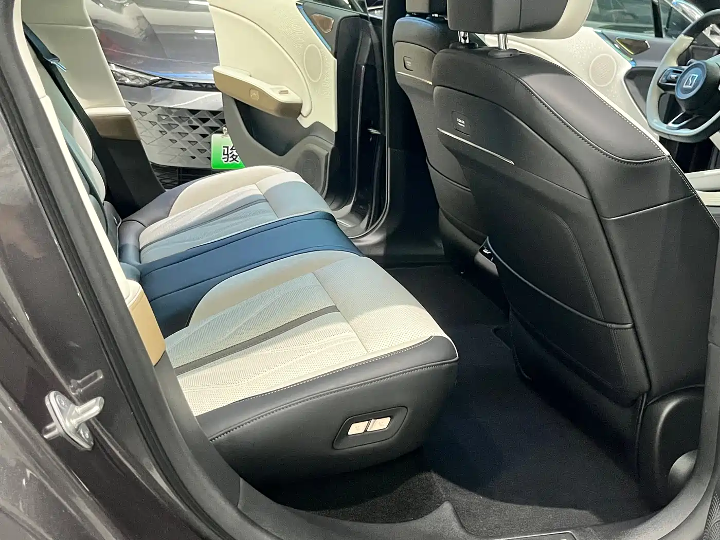 ZEEKR EXTREME KRYPTON 007GT