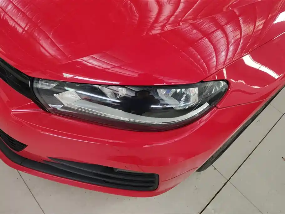 Volkswagen Scirocco 2015 1.4TSI Trend Edition фото 5
