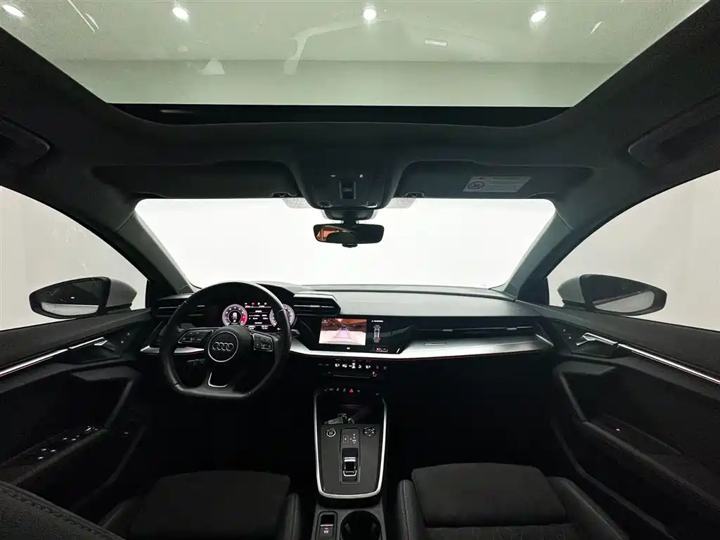 Audi A3 2021 Sportback 35 TFSI Luxury Sport фото 10